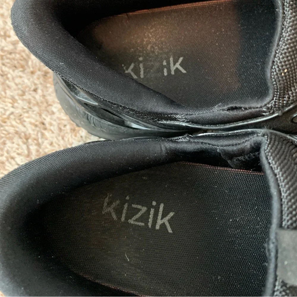 Kizik black knit walking shoes Mens size 10 women’s size 11.5 slip on comfort‎